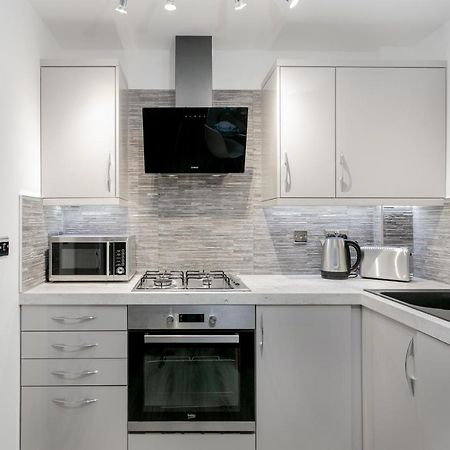 Forbes Retreat - Donnini Apartments Ayr Dış mekan fotoğraf