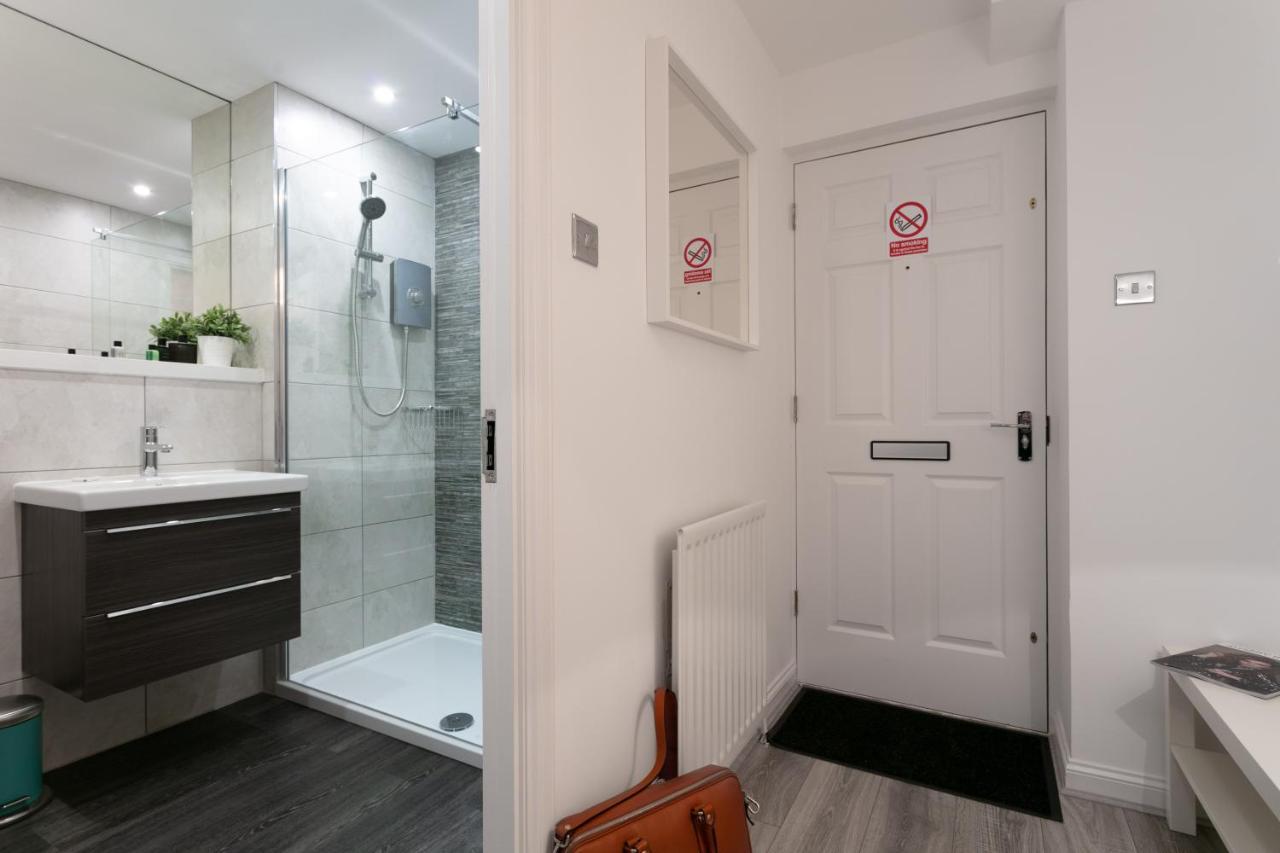 Forbes Retreat - Donnini Apartments Ayr Dış mekan fotoğraf