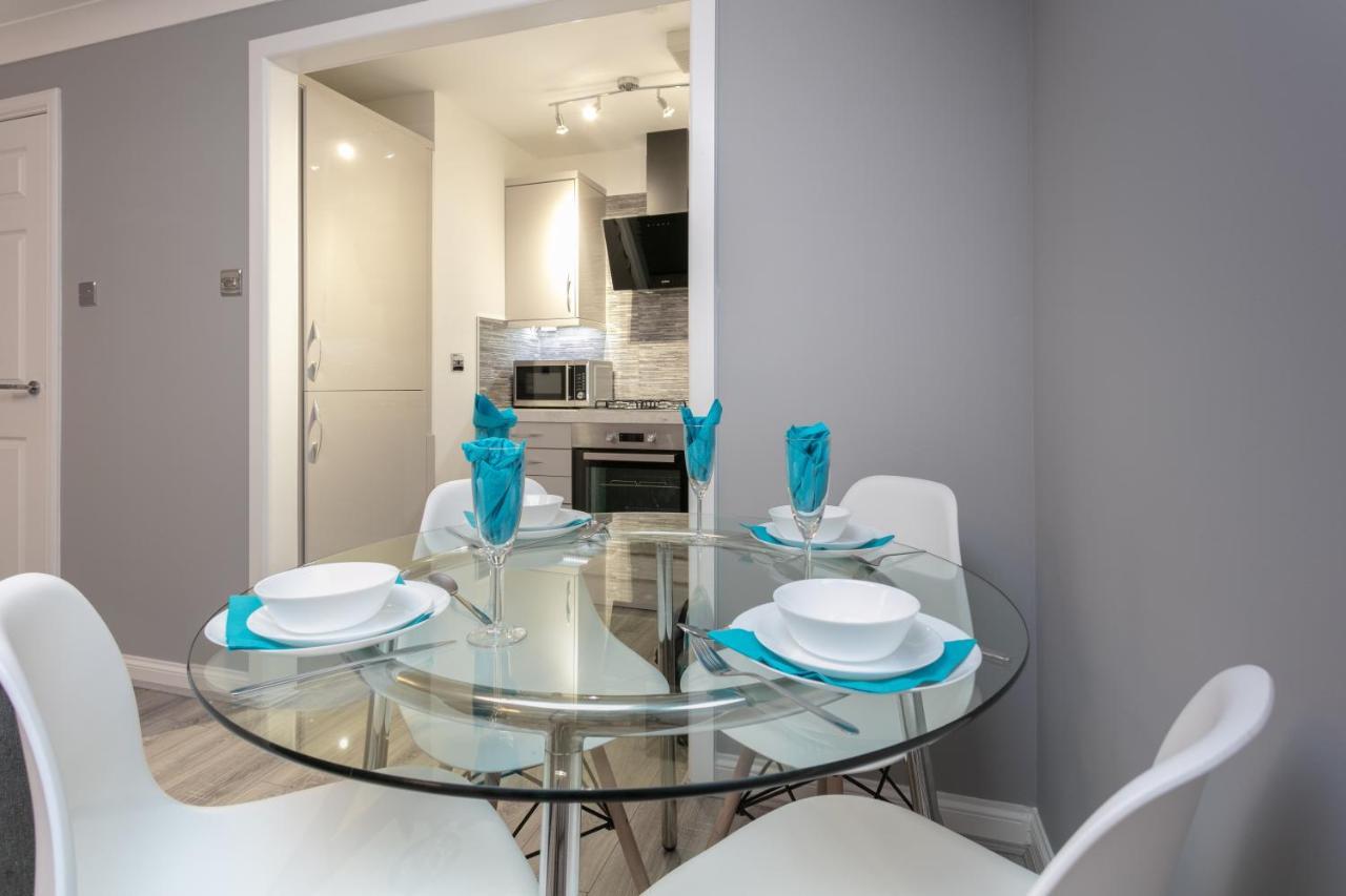 Forbes Retreat - Donnini Apartments Ayr Dış mekan fotoğraf